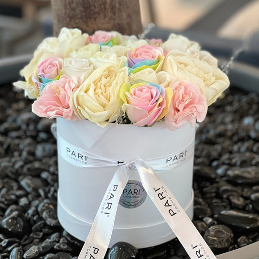 Limited-Edition Soap Roses Box 02