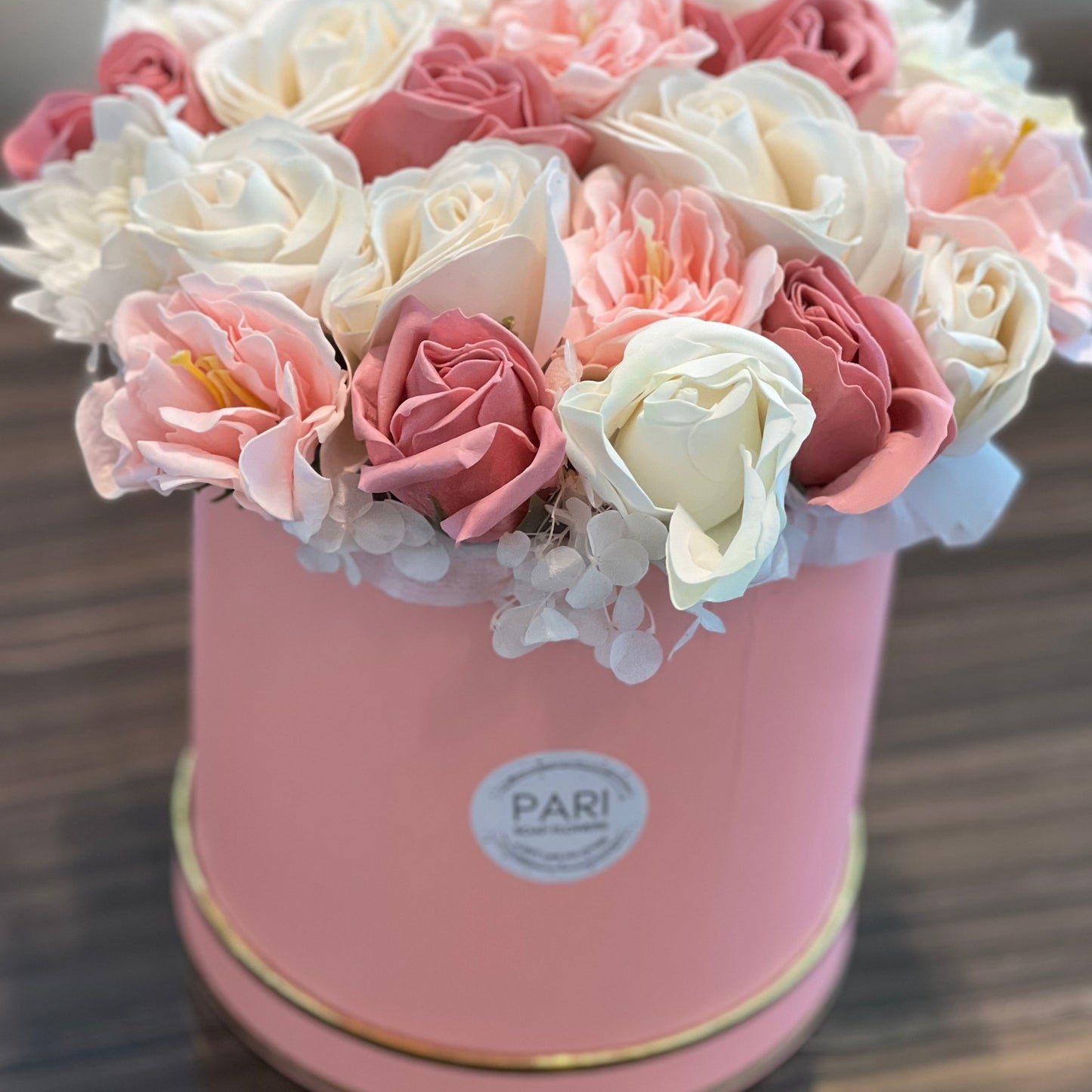 Limited-Edition Soap Roses Box 05