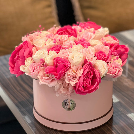 Limited-Edition Soap Roses Box 09